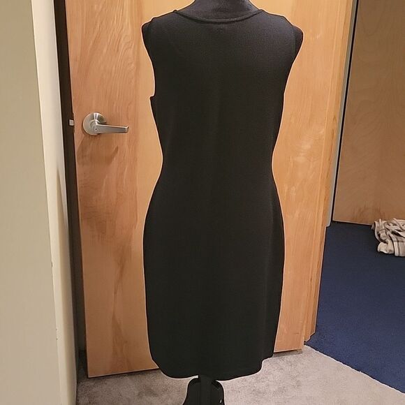 St. John Black wool blend sheath dress sz 8 - Picture 4 of 10